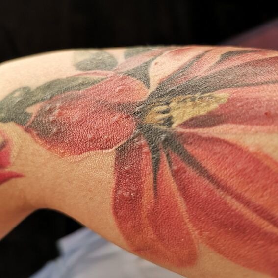 Сильная аллергия при татуаже и татуировке - можно ли себя защитить ?